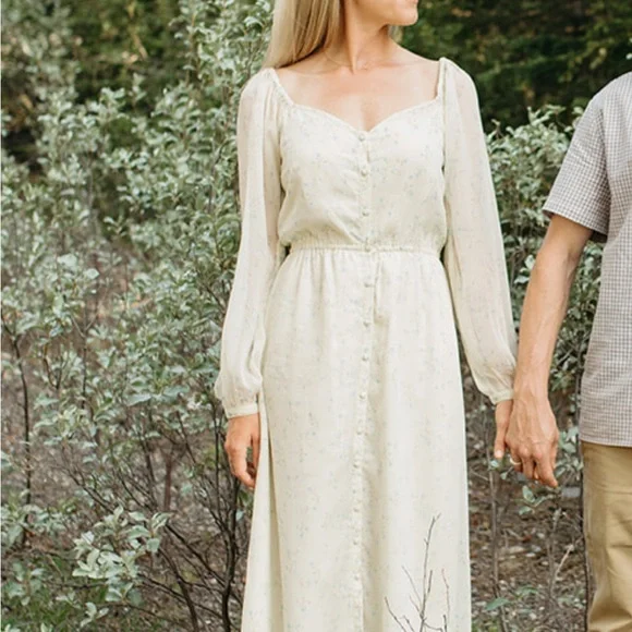 OAK + FORT Cream Long Sleeve Dress - Picture 6 of 6